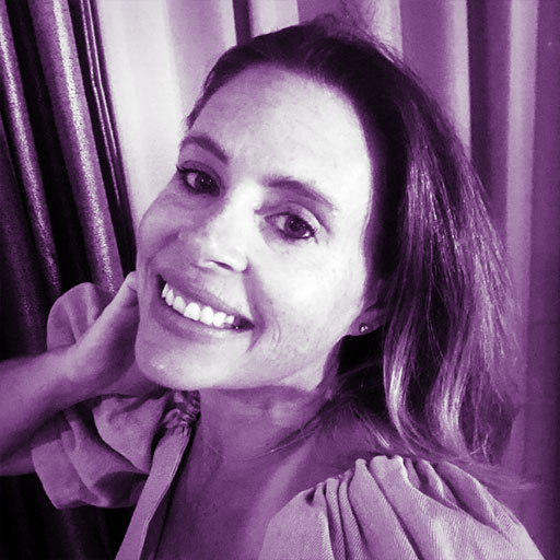 Podcast-Headshot-Ali-1