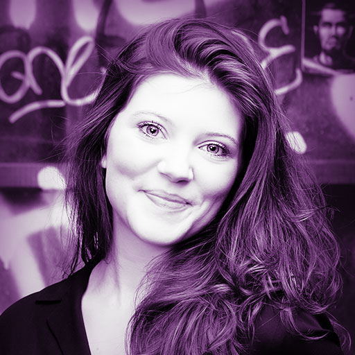 Podcast-Headshot-Claire-ONeill