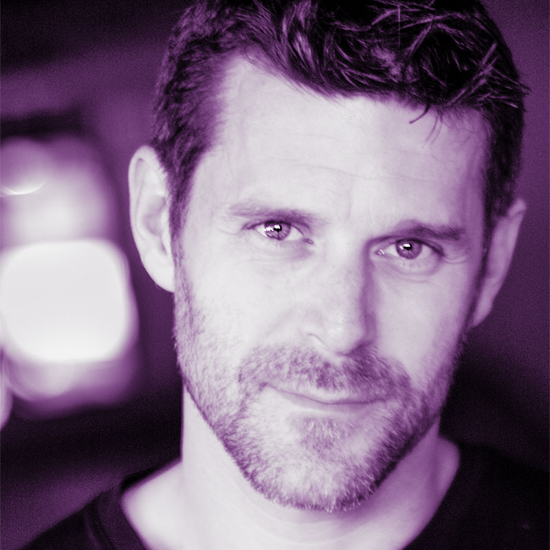 Podcast-Headshot-Slade