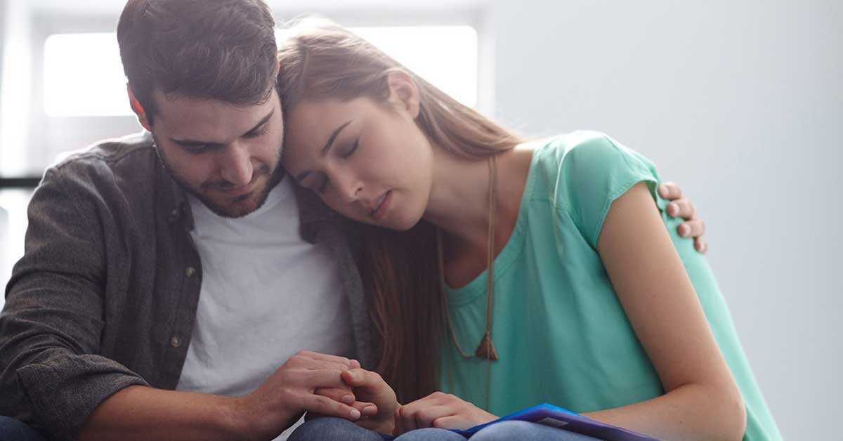 couple processing a miscarriage